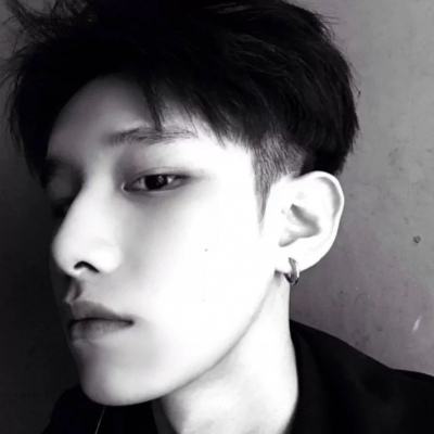 已婚女人梦见两只老虎,梦境背后的深层寓意与心理解析 已婚女人梦见两只老虎,梦境背后的深层寓意与心理解析