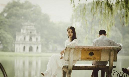 情感解惑：挽回男友切忌死缠烂打！