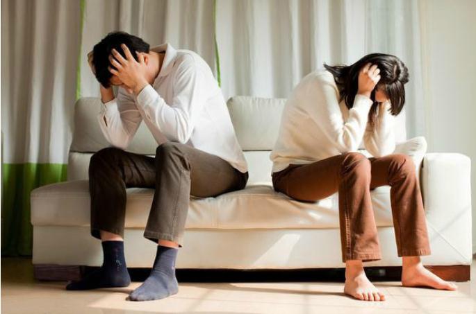 临近结婚男友突然退却，是否应该挽留？