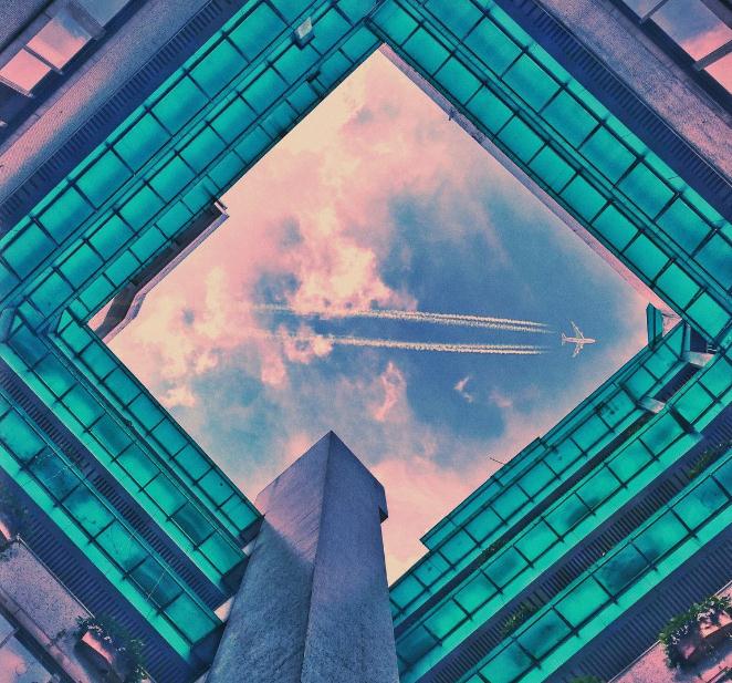 普通人怎么和人交往不露怯？