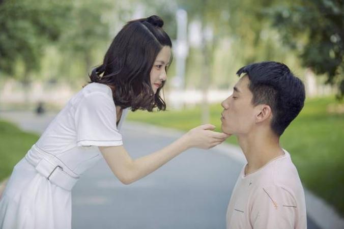 吸引女性最快最有效的方式是什么？