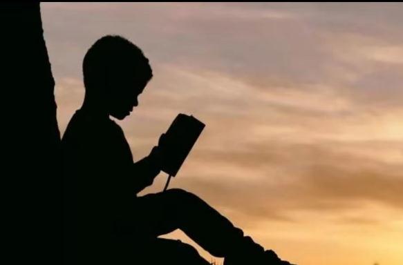 为啥年少聪明的人，后来变平庸了？