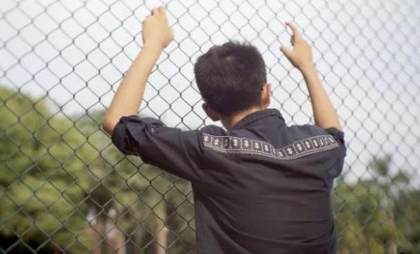 男追女最大的阻碍是什么？自卑的人注定只能放弃真爱吗？