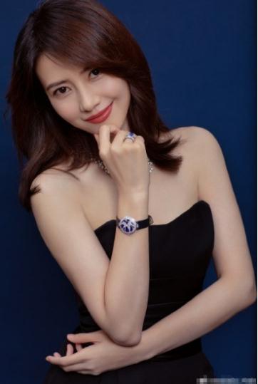 在与女孩初期接触的时候应该聊什么？