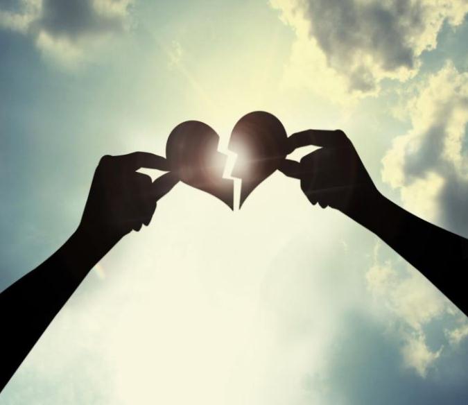 在爱情里，在什么年纪该做什么事？