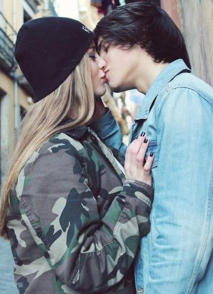 追女孩的几个必经阶段，浅析追与被追的心理