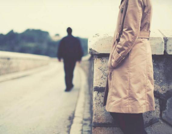 分手后断得干干净净的，都是因为不爱吗？