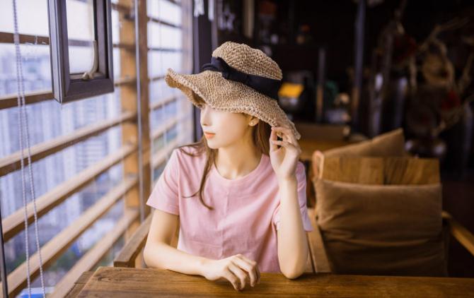 童年缺爱的人，长大后会怎么样？