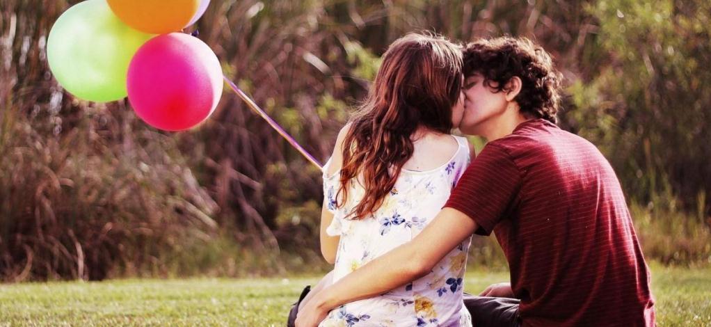 两性需求理论 | 回避型依恋的人适合和什么人谈恋爱？