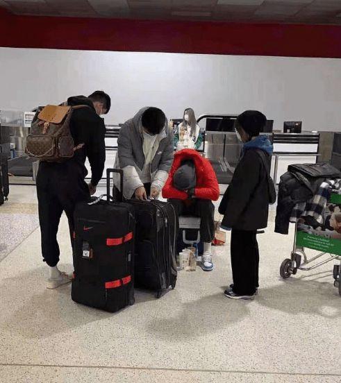 周琦未随队前往印尼 在机场身体不适一度晕倒