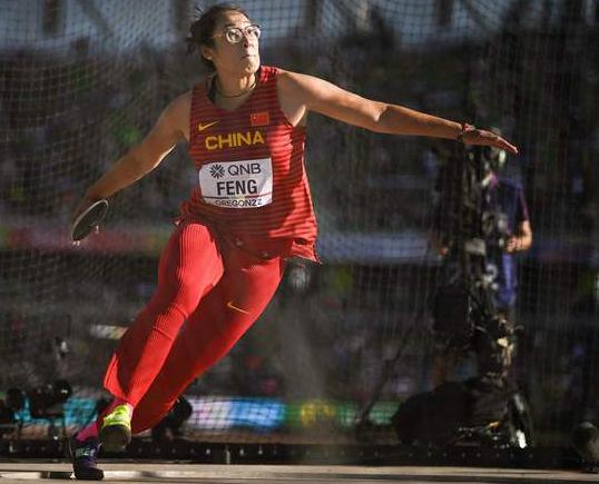 一掷定乾坤!冯彬世锦赛铁饼夺冠 中国11年后再摘金