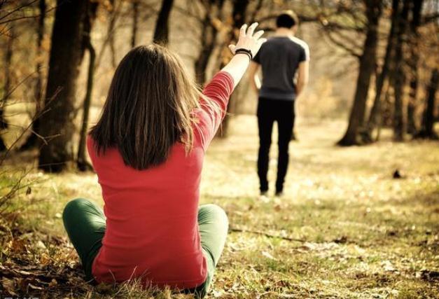 分手后五招让他主动找你，知己知彼才能复合