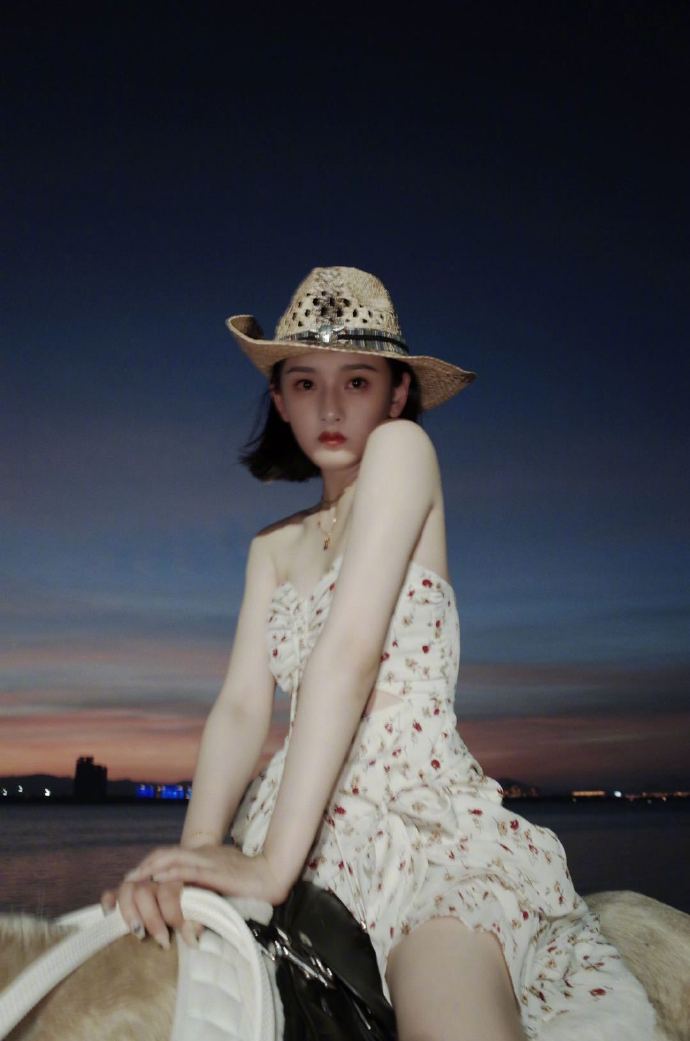 和在一起好几年的女朋友异地吵架分了手，我后悔了怎么挽回？