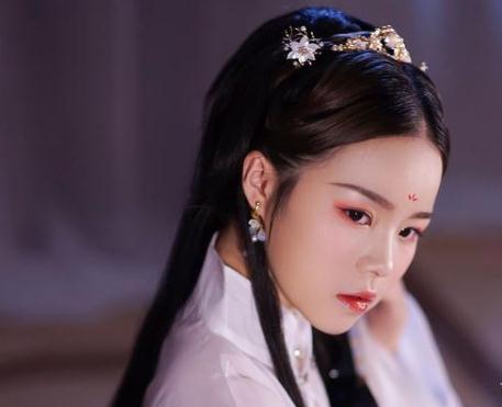 精编歇后语，开心送给你（十五）——“花”字篇）