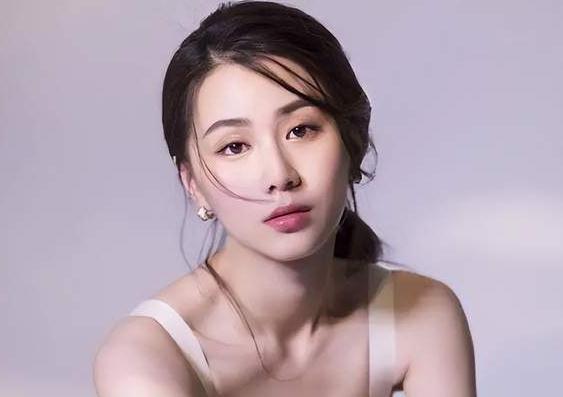 被男人牵着鼻子走的爱情