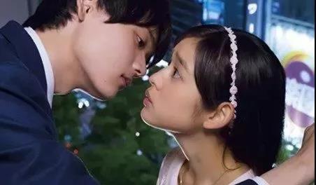 被分手后想复合，要学会这样运用情绪共鸣