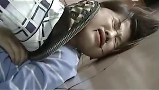 面对男人的家暴，女人应该如何应对？