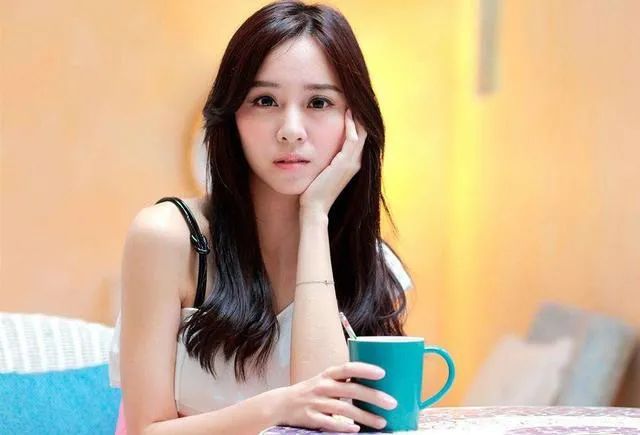 高情商聊天套路，学会了也许就脱单了