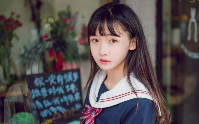 女生问：飞机上遇见的优质男，想问他是真心喜欢我还是只是想跟我约P？