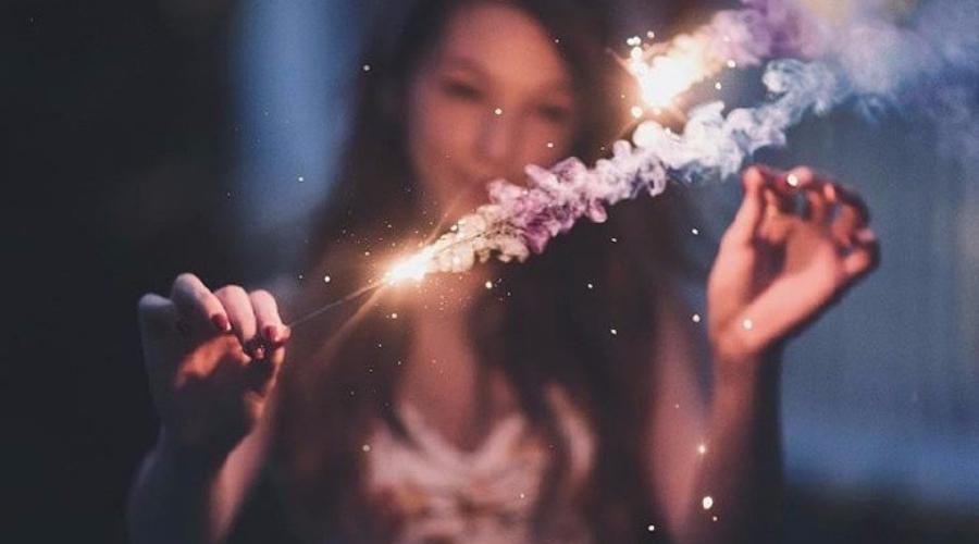 该不该对自己喜欢的人主动？以及该怎样对自己喜欢的人主动？