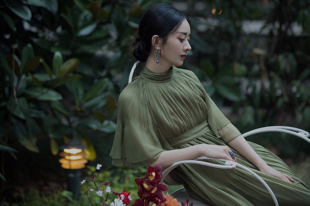 异地网恋女友常常和我闹矛盾，而我一说分手她却说要自杀