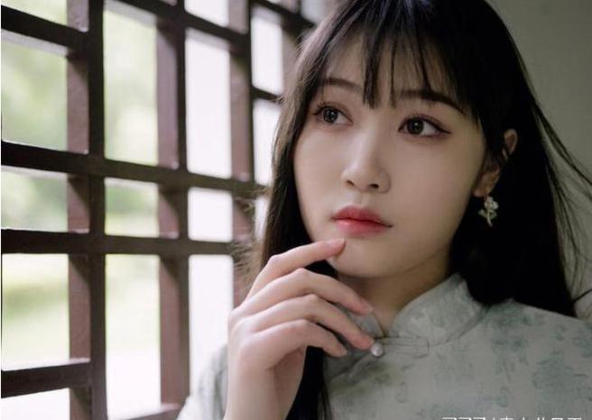 如何追同公司的女同事？