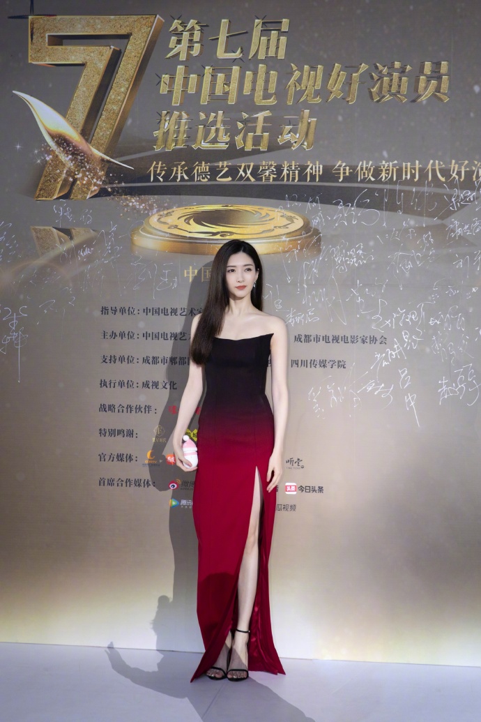 领导重用的人都知道这7个细节，偷偷咬牙坚持，越混越好