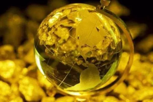 八字走偏财大运的女人