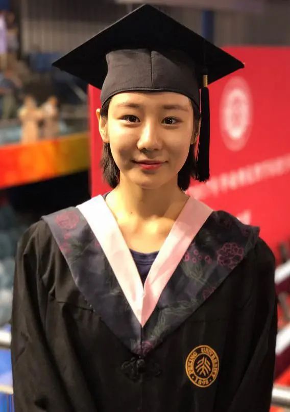 喜欢的女生回消息慢怎么办