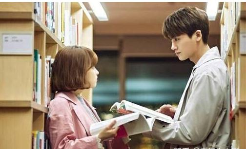 三个实用聊天方法，让女生和你进一步拉升关系