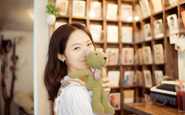 恋爱：逗女孩开心，让她情绪波动的技巧