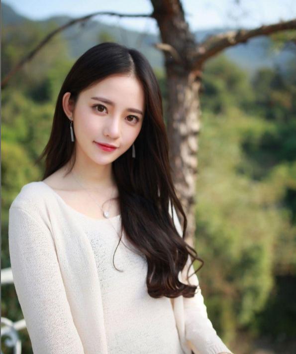 2025年4月4号出生女宝宝八字缺什么？是什么命查询？