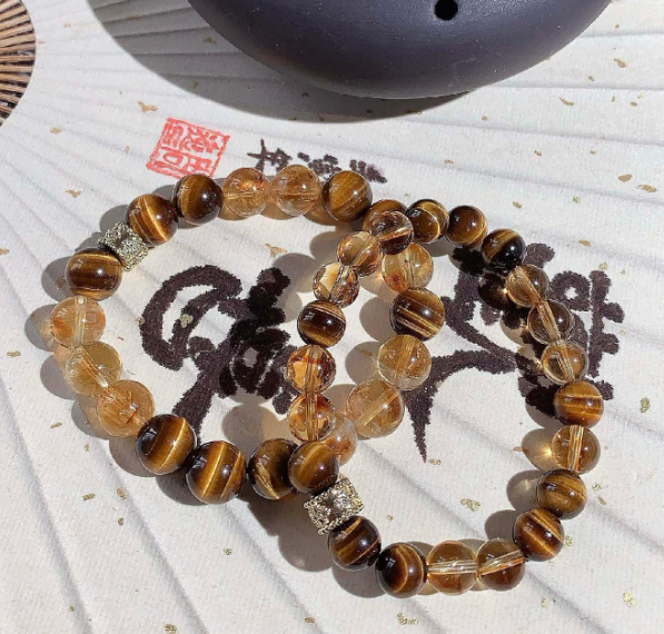 虎眼石手链，虎眼石的功效与作用