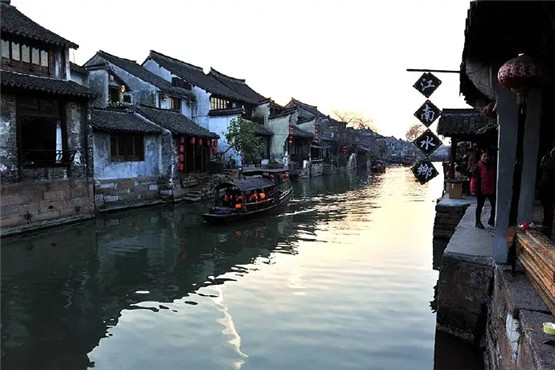 家中财位摆放什么最招财