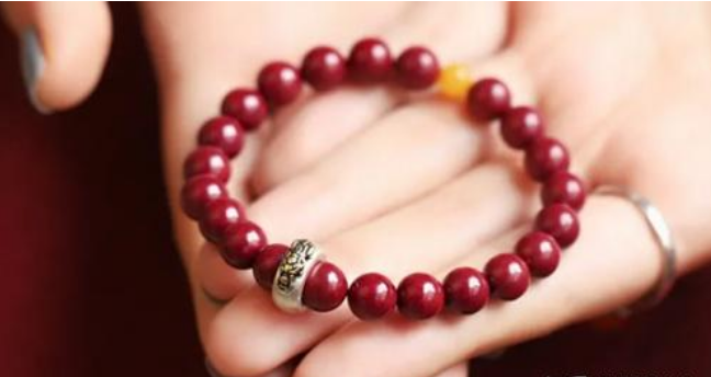 为什么要戴朱砂，什么人需要戴朱砂？