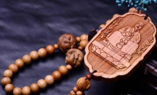 哪些生肖人不能带桃木