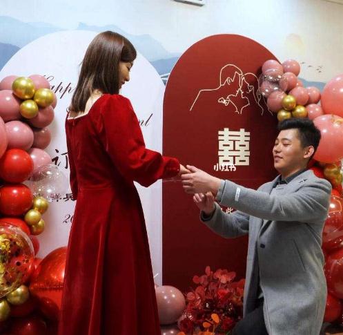 八字看哪些女人容易找二婚丈夫？