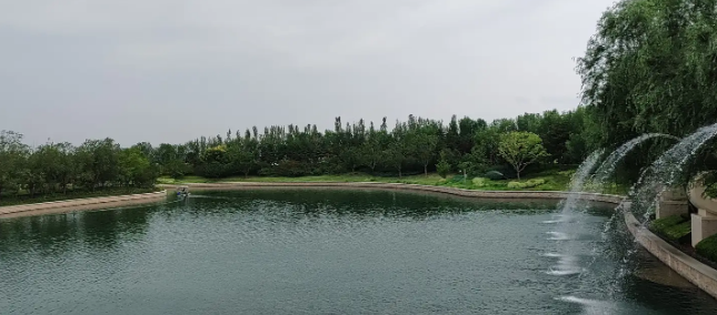 《葬经》第八段“乘金相水，穴土印木......若呼谷中”正确解释及译文