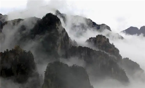 论一坟能管几代人？