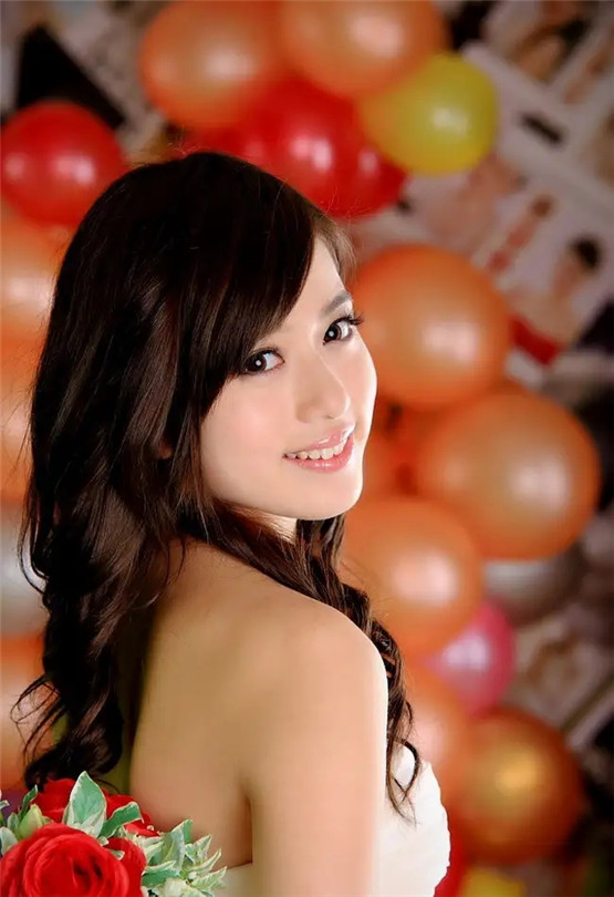 本命年红绳子戴两只手可以吗，佩戴红手绳需要注意什么