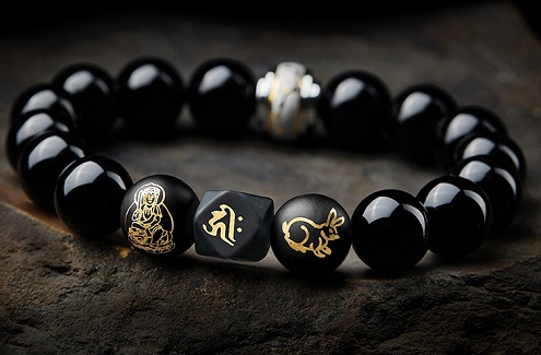 本命年转运珠几颗最好，戴转运珠需要注意什么