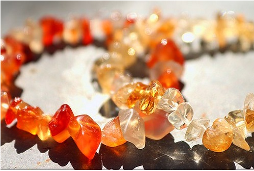 60岁本命年戴什么好，适合60岁戴的本命年吉祥物