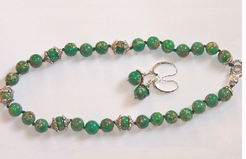 女人戴什么玉吊坠寓意好，最旺女人的玉饰