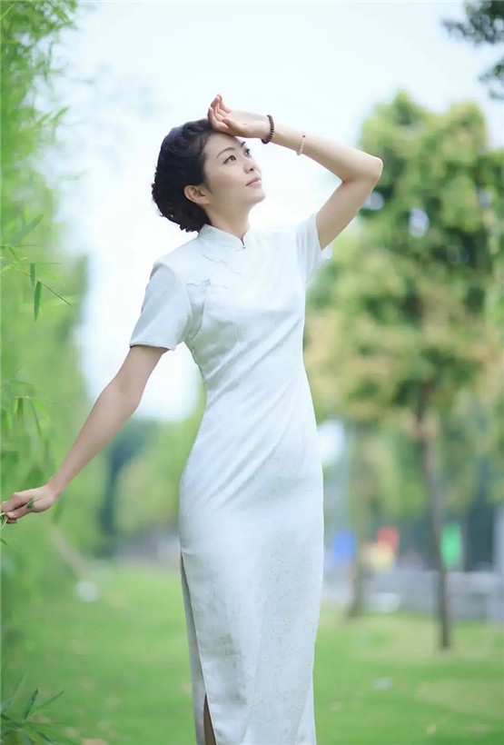 女人助事业运佩戴什么，提升事业的吉祥物