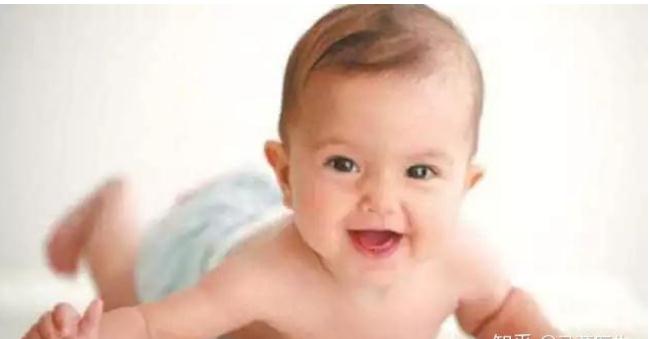 小孩佩戴金锁的寓意，小孩戴什么好