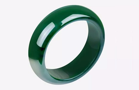 玉镯鉴别最简单方法，怎么样鉴定玉镯真假