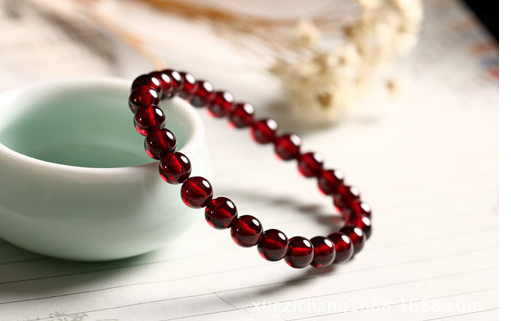 石榴石手链3圈代表什么含义